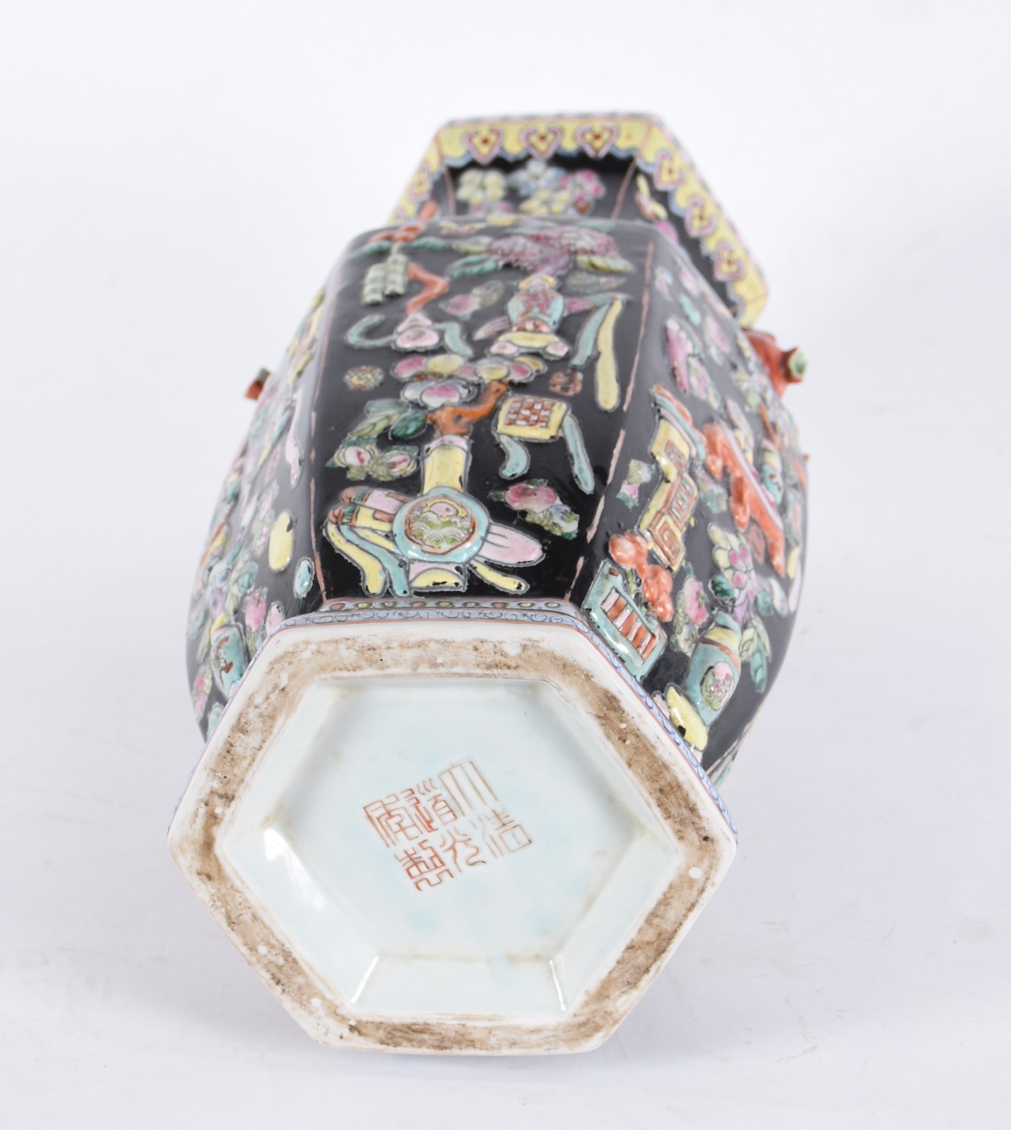 Vaso antigo de porcelana chinesa, feitio sextavado, decorado com... - foto 5 de 6