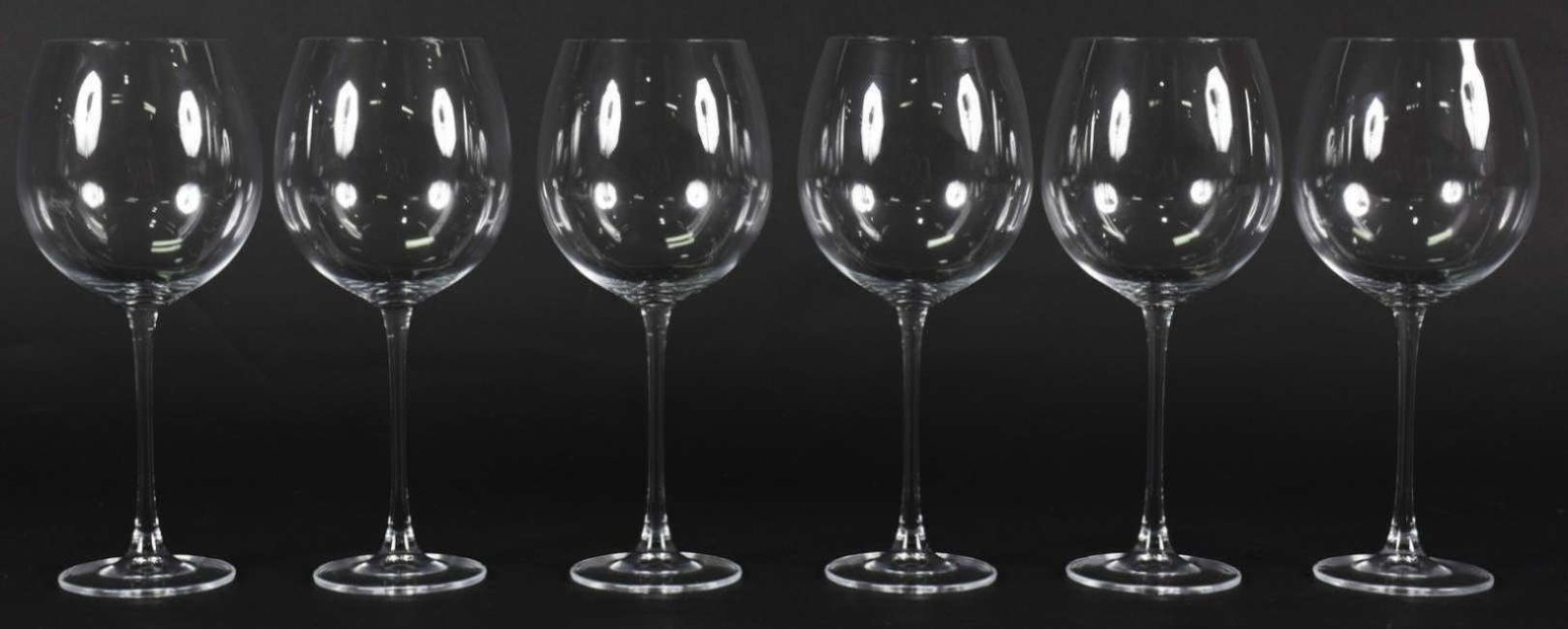 Seis taças de cristal para vinho, 850 ml. - foto 1 de 2