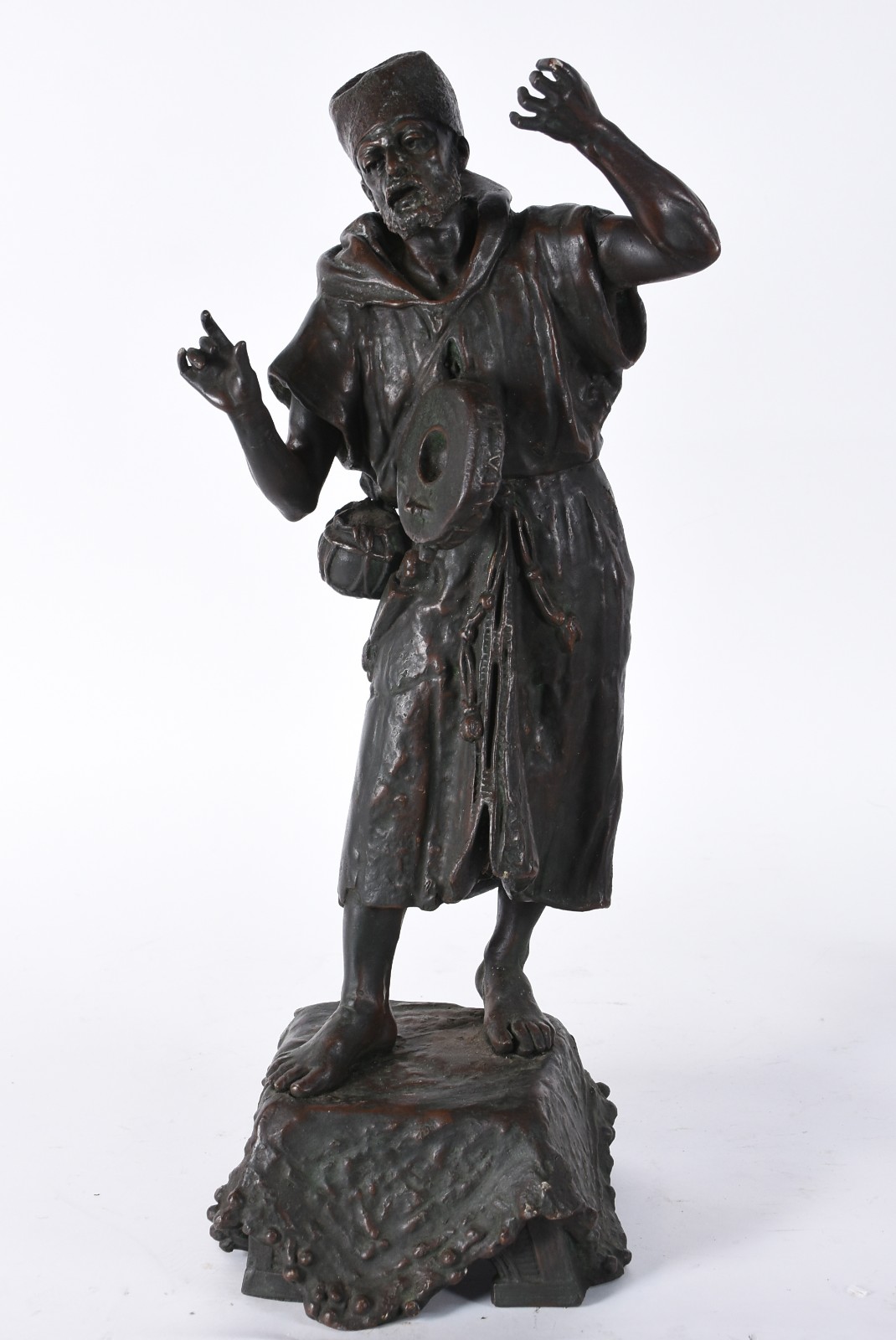 Escultura em petit bronze representando "Comerciante árabe"... - foto 1 de 5