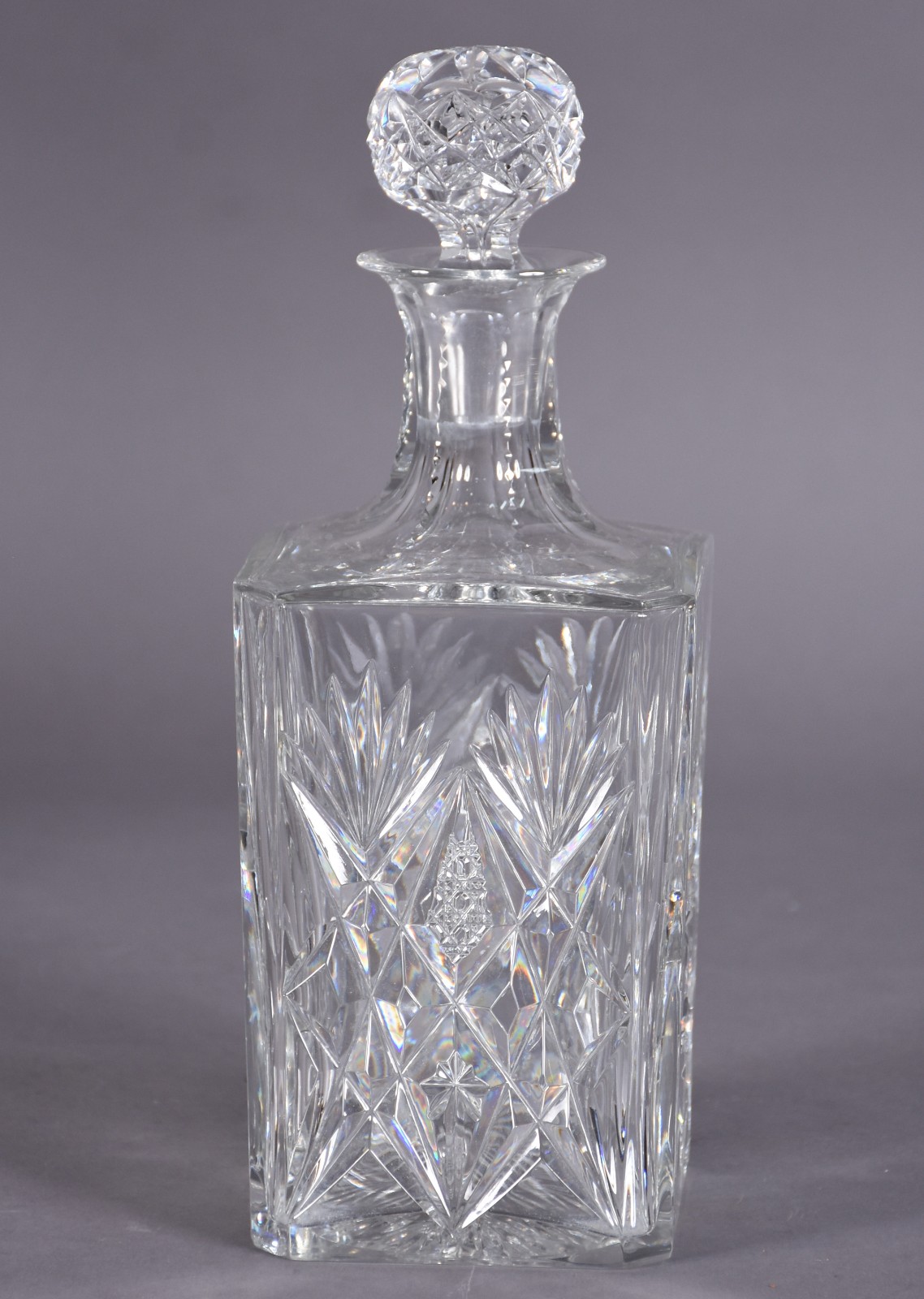 Garrafa em cristal frances lapidadoSaint Louis, marca da cristallerie... - foto 4 de 6