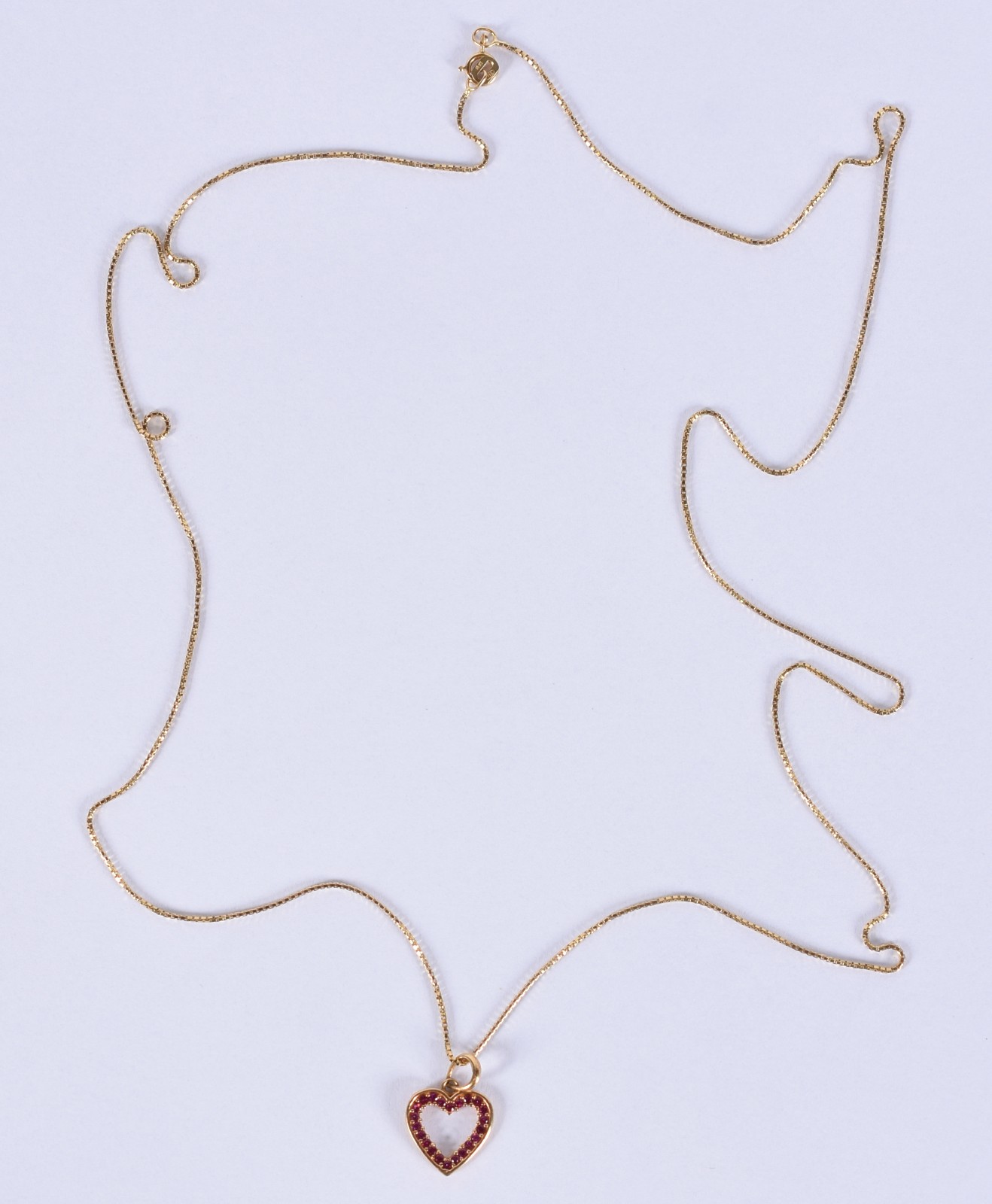 Colar de ouro 18k, contraste e pingente feitio coração (Por motivos... - foto 2 de 6