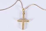 Colar de ouro 18k, contraste 750 e crucifixo co... - Colar de ouro 18k, contraste 750 e crucifixo com 14 brilhantes  (Por motivos de segurança a peça não se encontra na loja)