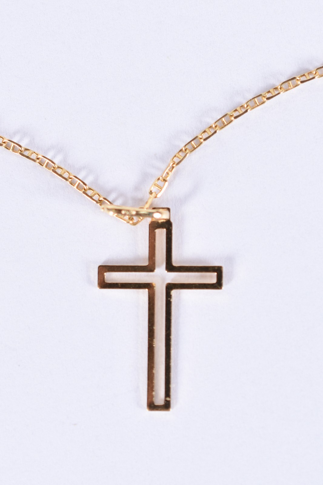 Colar de ouro 18k, contraste 750 e crucifixo (Por motivos de... - foto 1 de 5