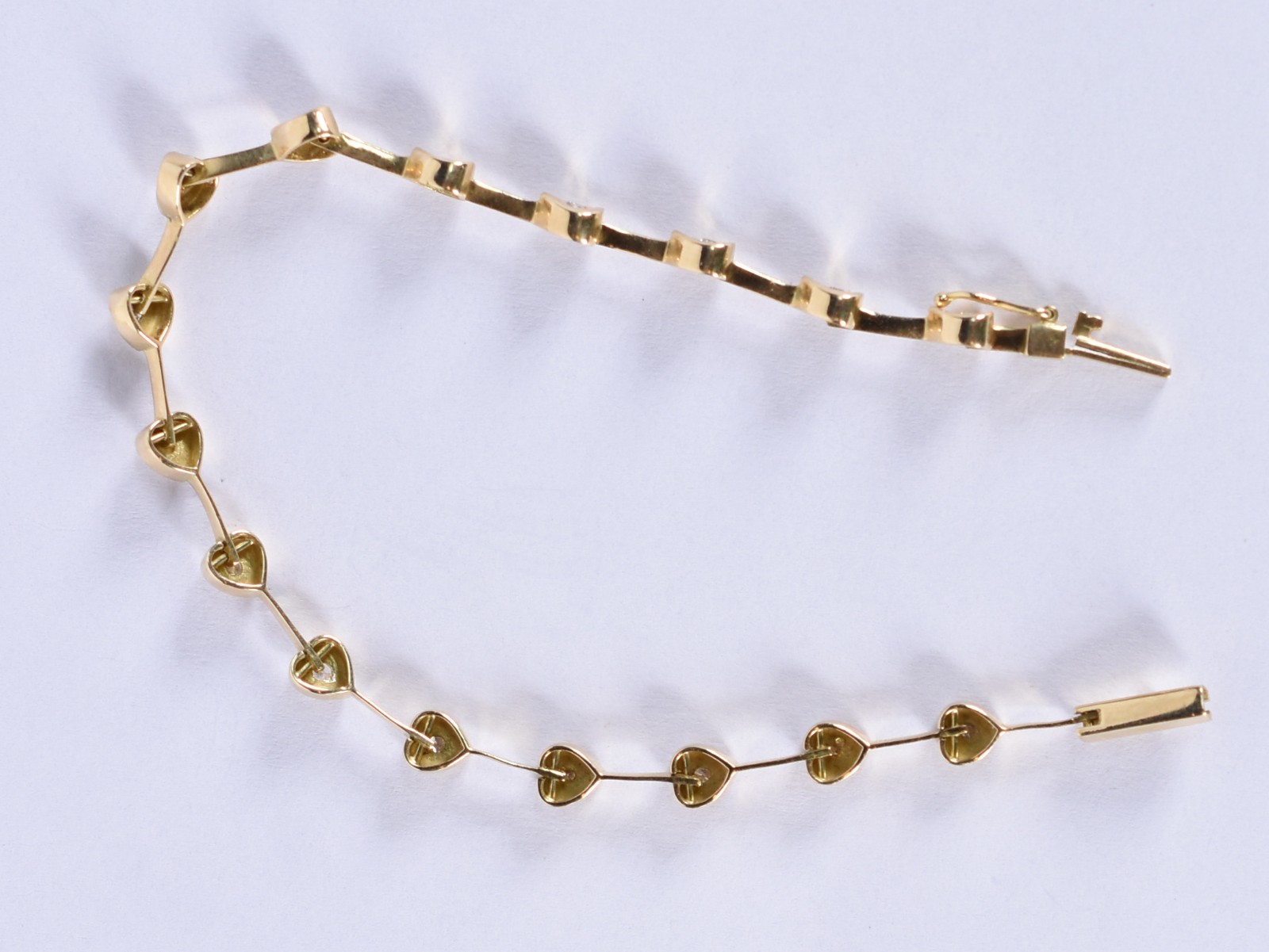Pulseira modelo Riviera com 16 brilhantes (Por motivos de segurança a... - foto 4 de 4