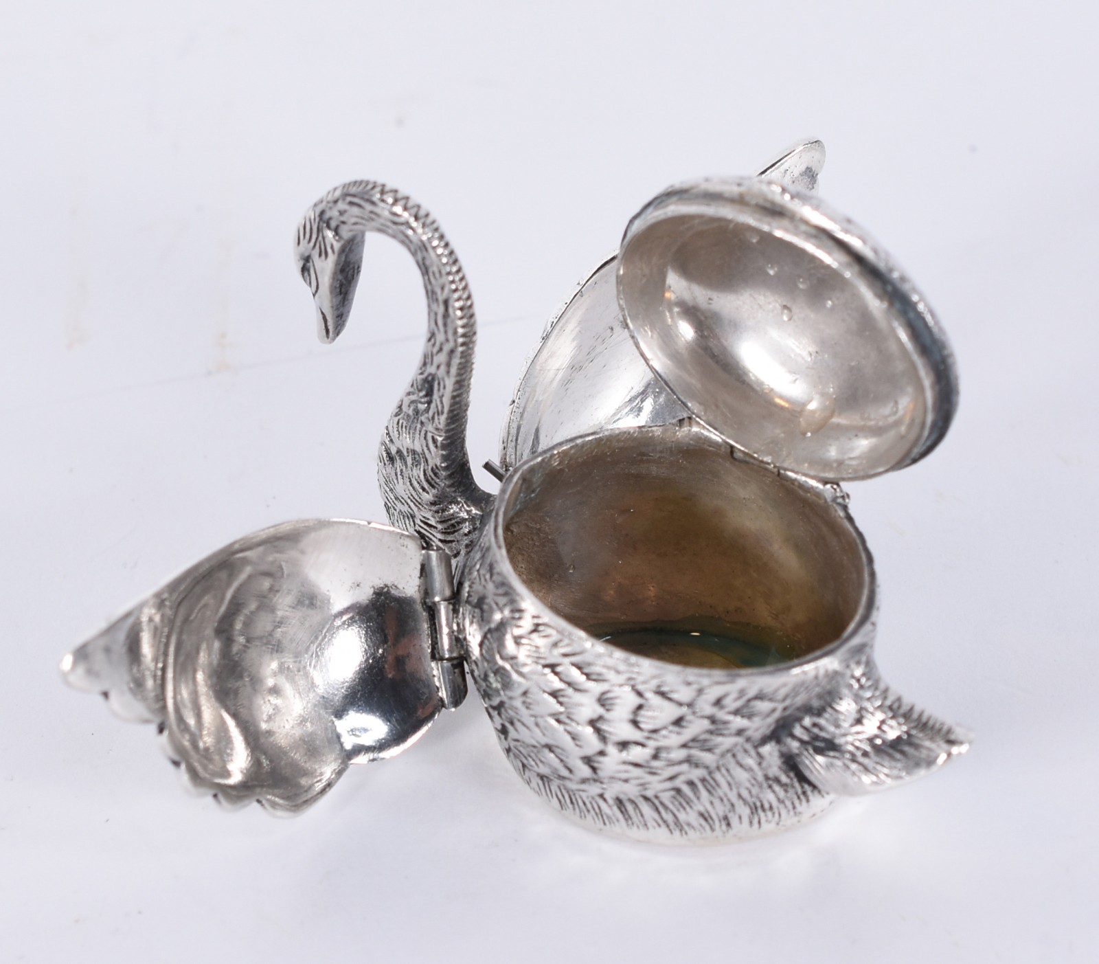 Diversas miniatura de prata, sendo: cisne, 2 cinzeiros, 5 chaveiros e... - foto 8 de 9