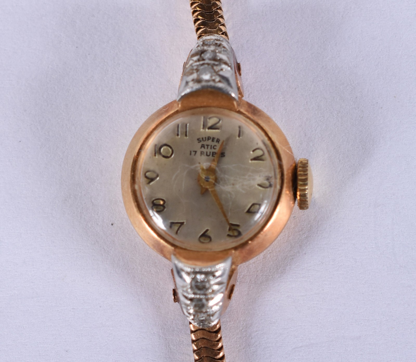 Relógio feminino 17 rubis de ouro 18k. Máquina parada.(Por motivos de... - foto 1 de 5