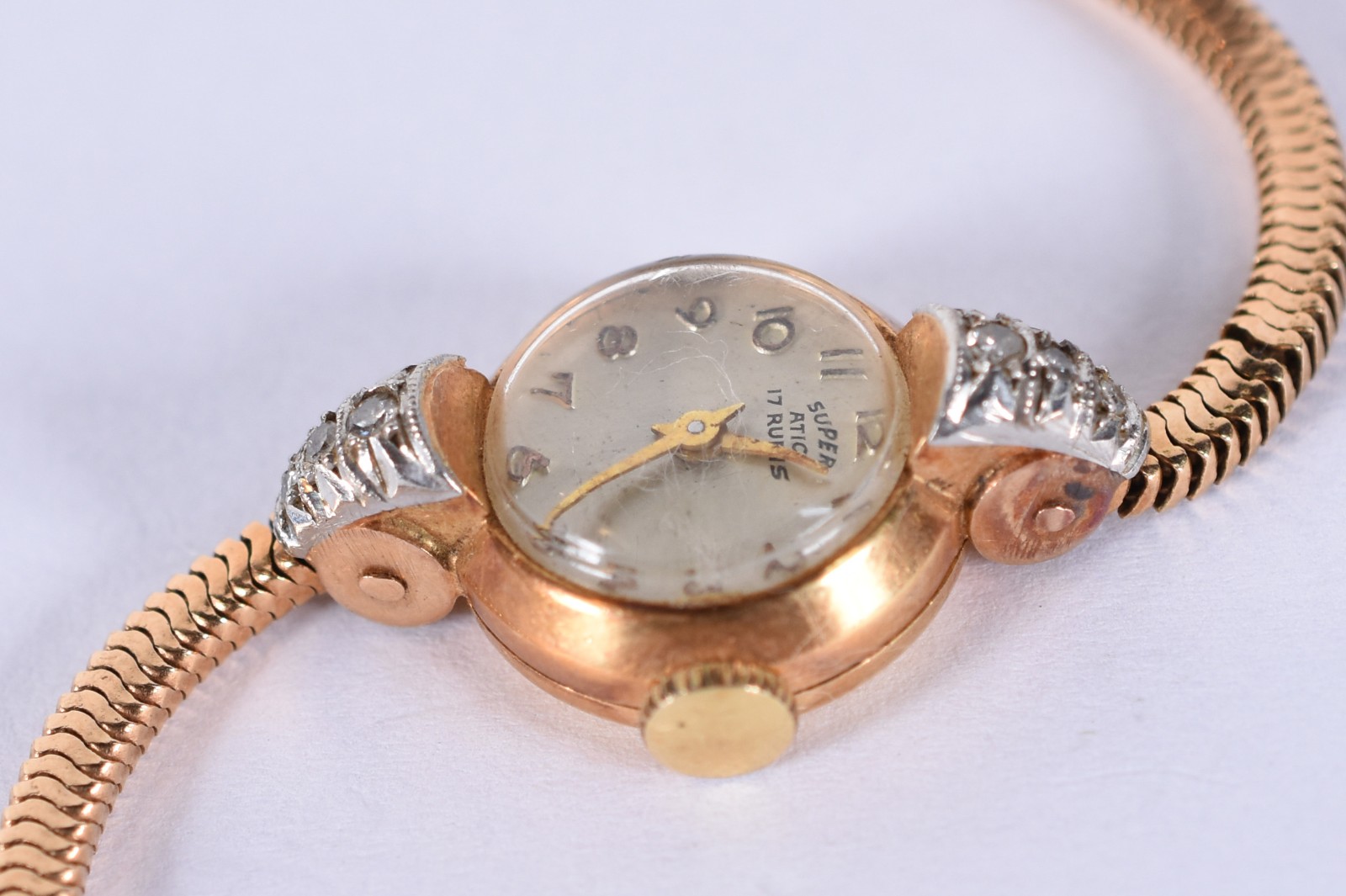 Relógio feminino 17 rubis de ouro 18k. Máquina parada.(Por motivos de... - foto 2 de 5