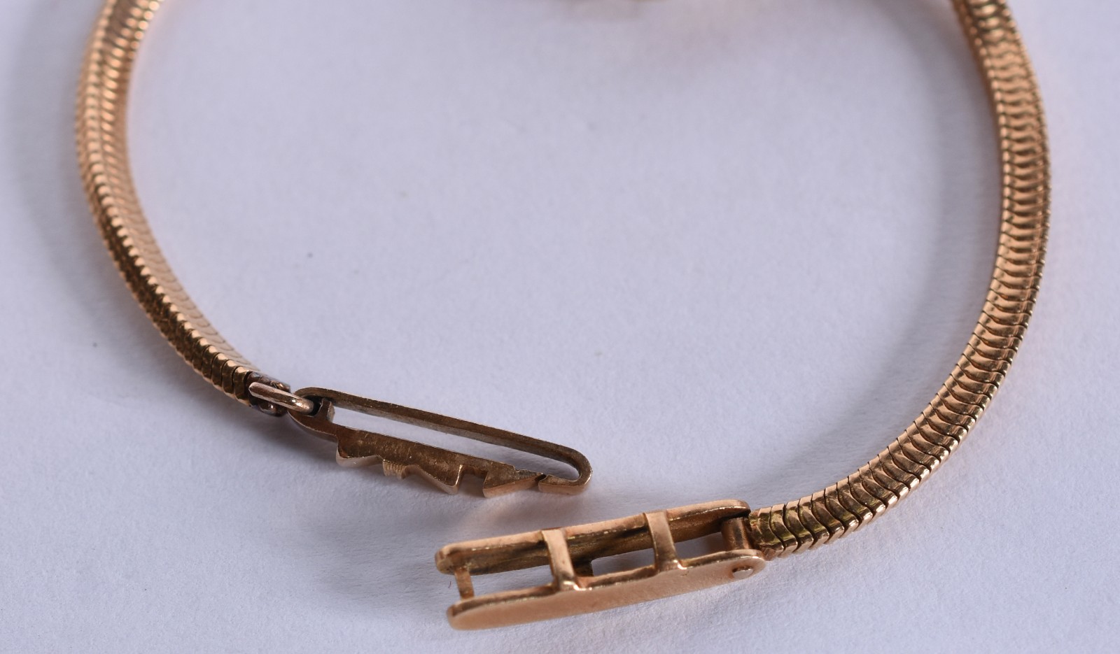 Relógio feminino 17 rubis de ouro 18k. Máquina parada.(Por motivos de... - foto 4 de 5