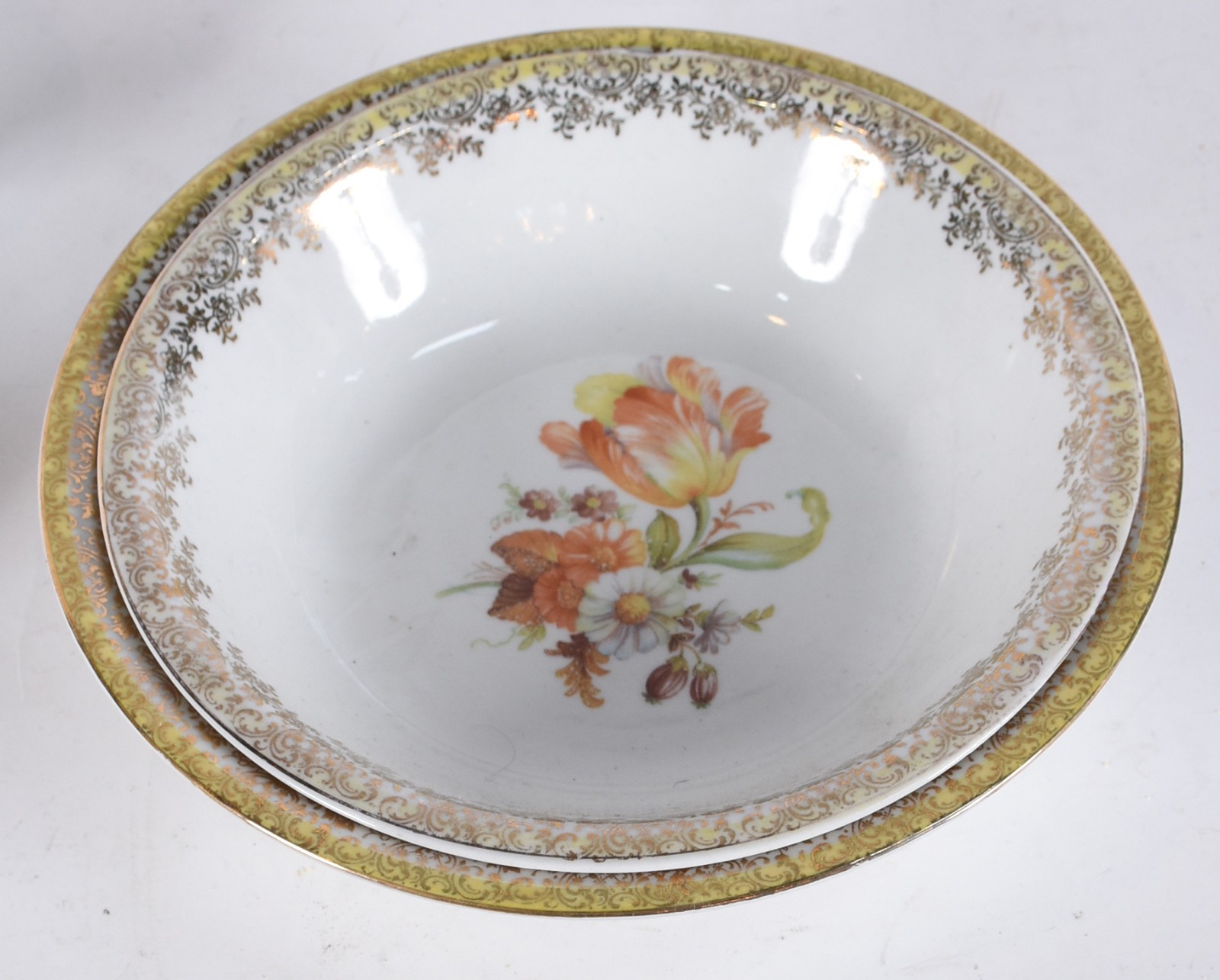 Serviço de chá, café e jantar de porcelana Mauá composto de: 5... - foto 6 de 9