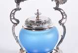 WMF (1853),  - Açucareiro de metal prateado WMF com colher e guarnição, bowl de vidro azul.