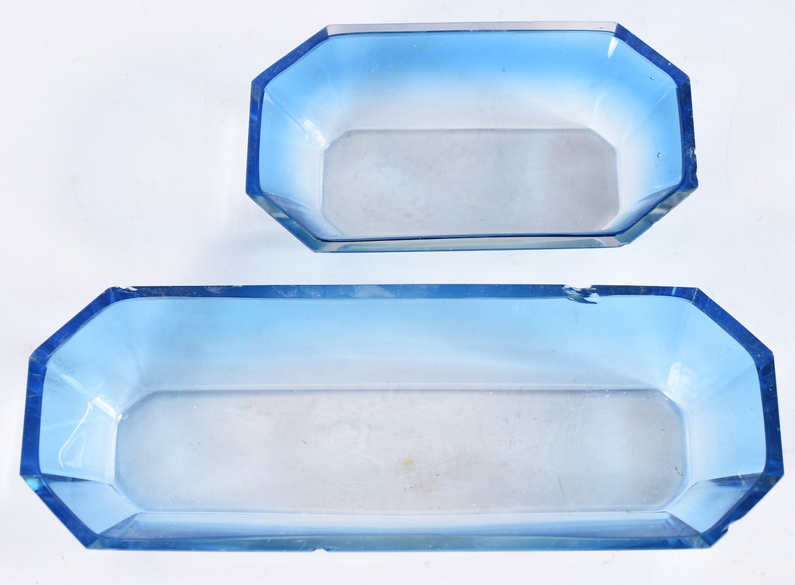 Conjunto de cristal azul para toilette composto de: 5 perfumeiros, 2... - foto 5 de 7
