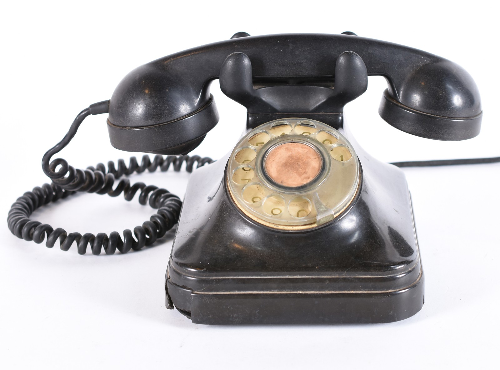 Telefone baquelite preto (quebrado na base). - foto 1 de 10