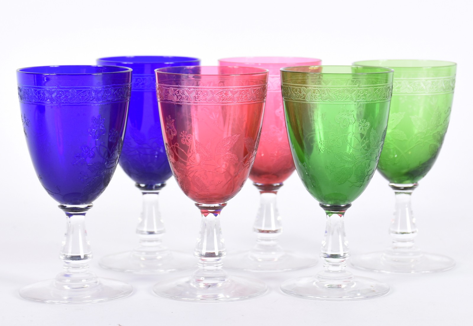Seis cálices para licor de cristal frances Saint Louis em diversas... - foto 1 de 3