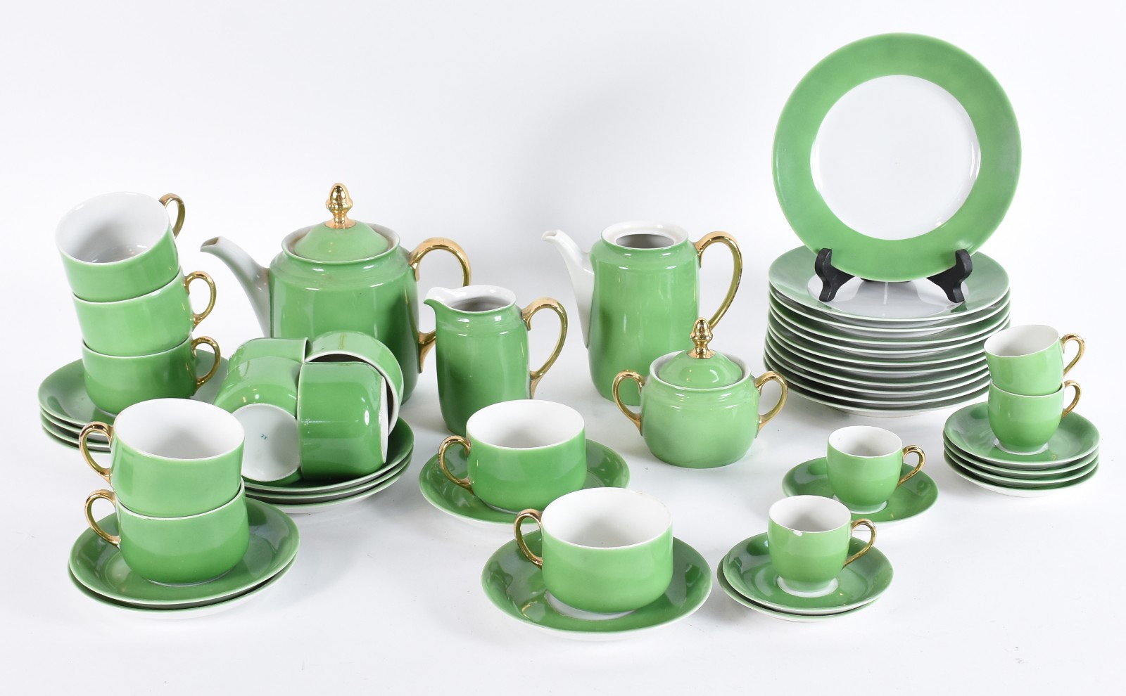 Serviço de porcelana alemã KOENIGSZELT composto de: 11 xícaras de chá... - foto 1 de 7