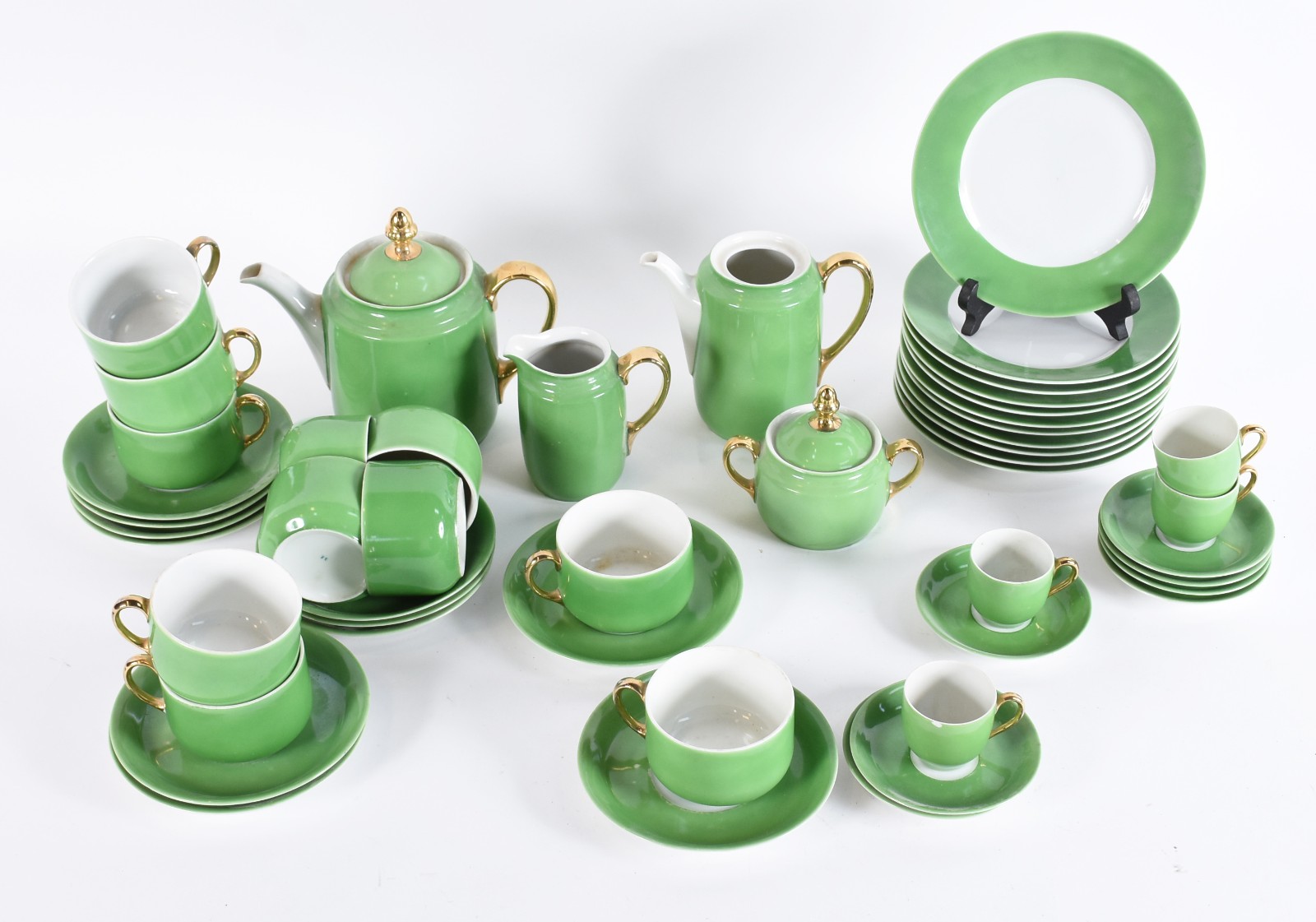Serviço de porcelana alemã KOENIGSZELT composto de: 11 xícaras de chá... - foto 2 de 7