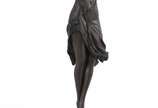 CLAIRE JEANNE ROBERTE COLINET, "Swaying dancer" - Estatueta de bronze patinado representando "dançarina" sobre pedestal de mármore. Assinado. D'Après.