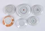 Lote com 15 xícaras de café com pires, porcelan... - Lote com 15 xícaras de café com pires, porcelanas de diversos modelos e procedências.