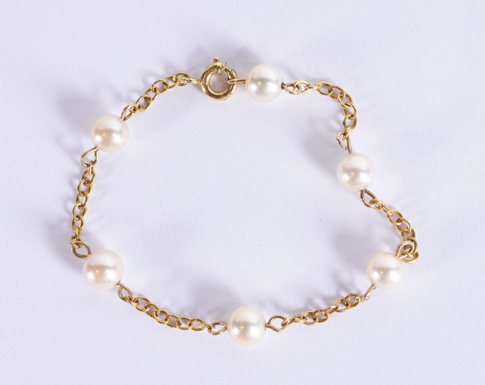 Pulseira de ouro 18k com 6 perolas intercaladas (Por motivos de... - foto 2 de 3