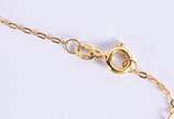 Cordão de ouro 18k com um pendente com relevo d... - Cordão de ouro 18k com um pendente com relevo do coração de Jesus  (Por motivos de segurança a peça não se encontra na loja)