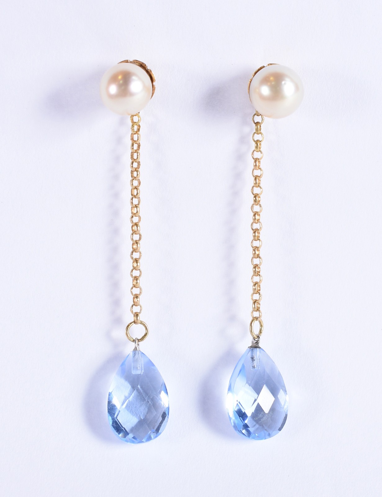 Brinco de ouro 18k, correntinha com gota de topázio azul (Por motivos... - foto 1 de 3