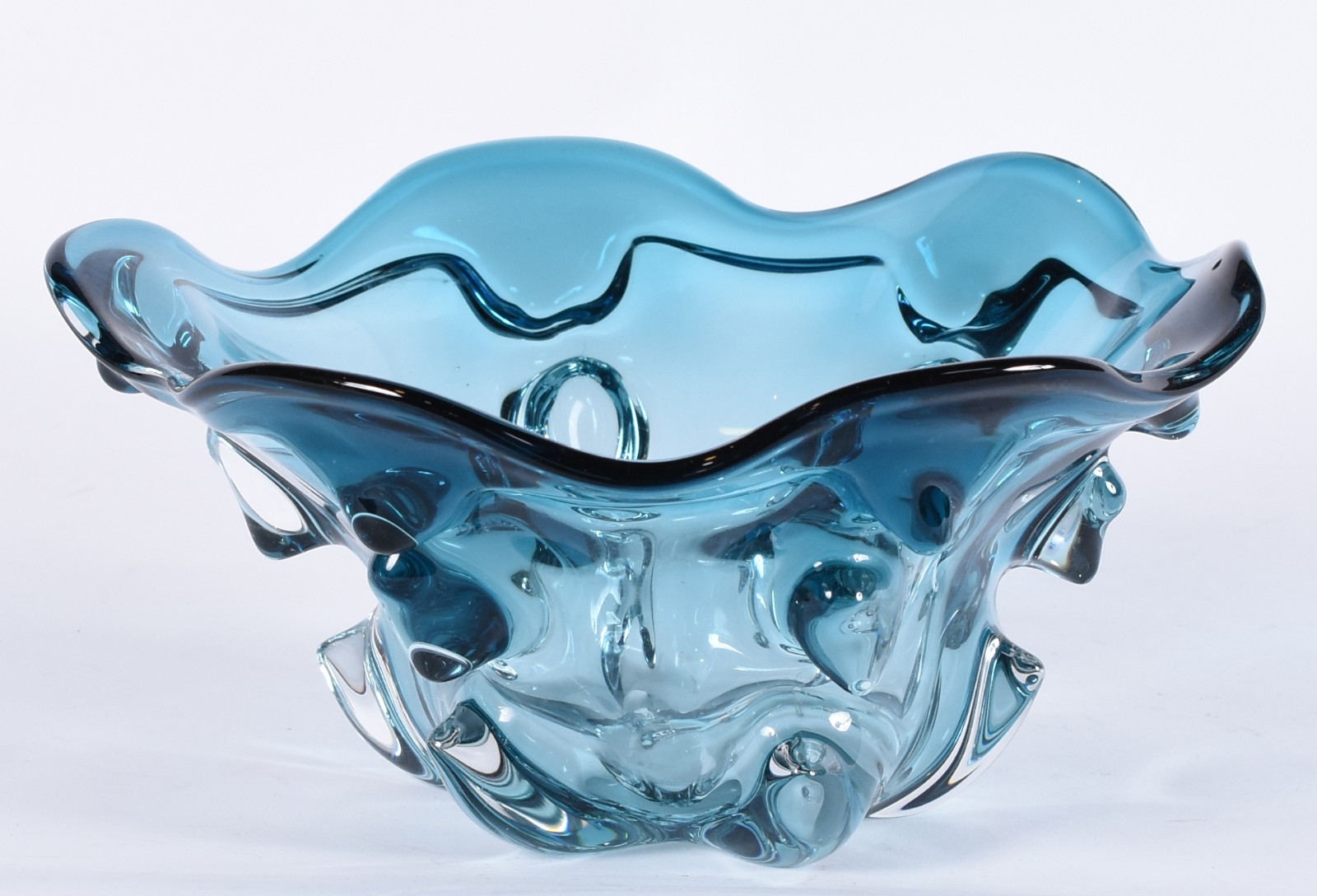Centro de mesa de vidro decorativo na cor azul com relevos. - foto 1 de 3