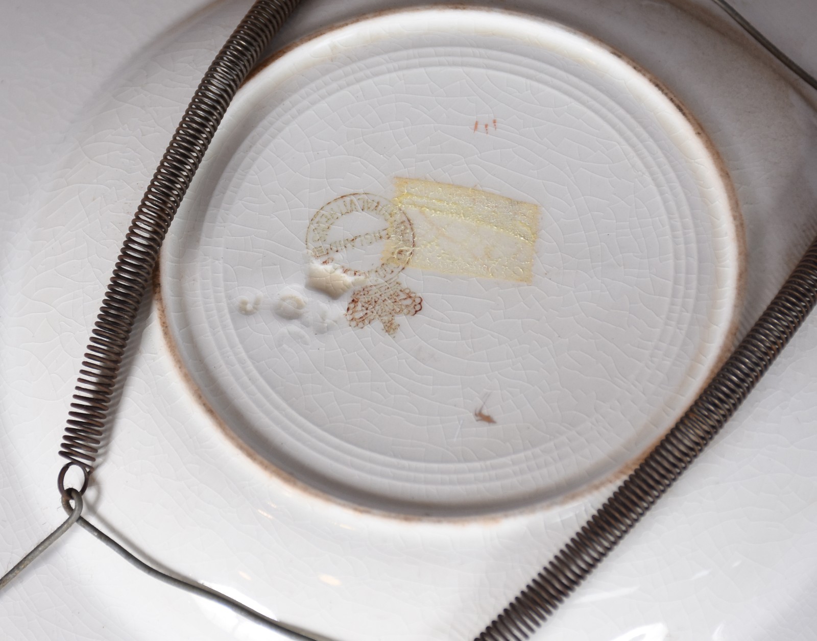 Dezoito pratos de porcelana, sendo 10 quadrados ingleses "Abbeys"e... - foto 7 de 8
