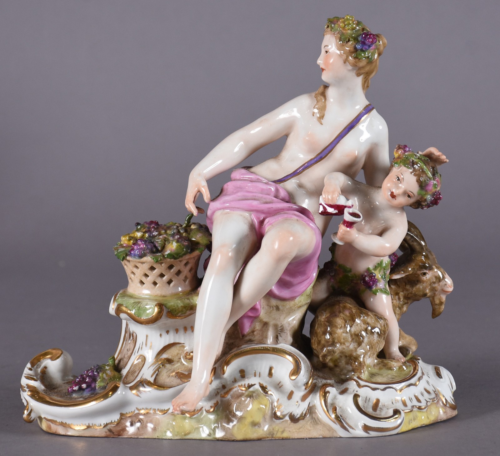 Raro grupo escultórico de porcelana policromada de Berlin, século... - foto 1 de 6