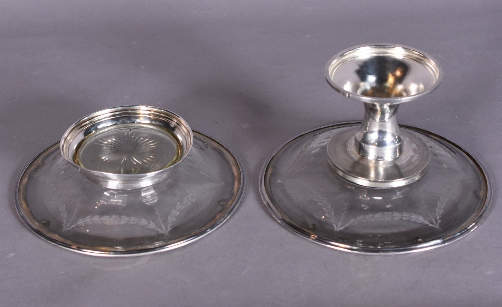 Duas fruteiras de cristal Saint Louis guarnecidas de prata francesa... - foto 6 de 8