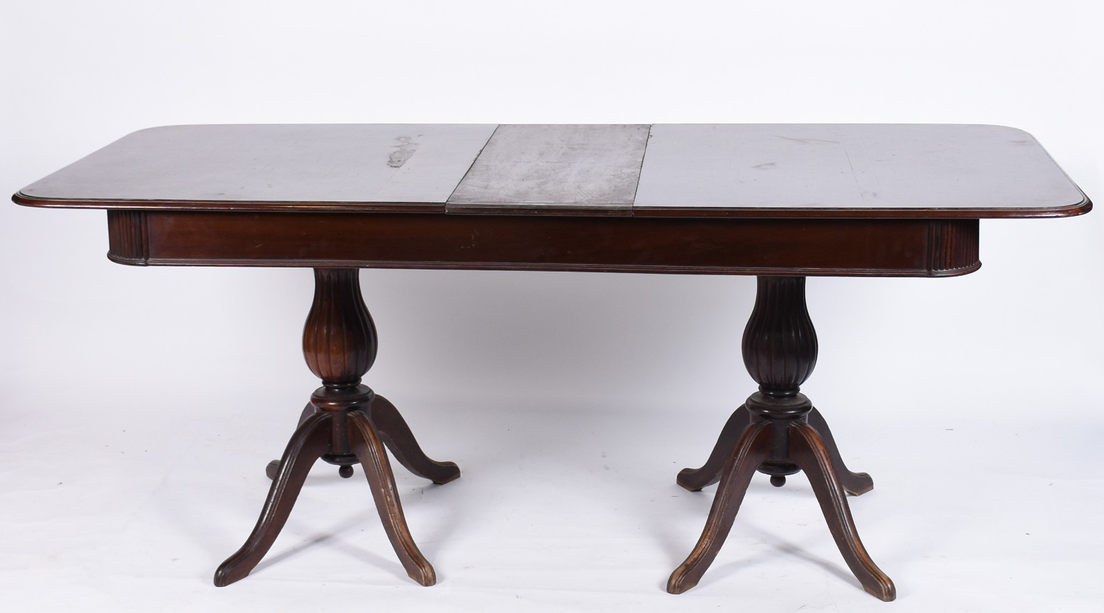 Mesa de jantar de madeira nobre, tampo retangular com tabua extensora... - foto 4 de 6