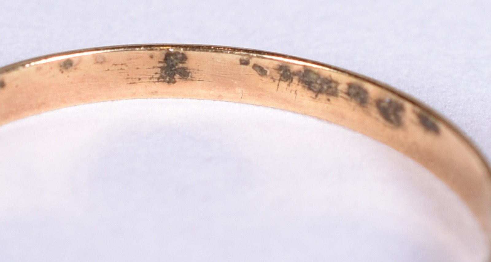 Meia aliança de ouro 18k, contraste 750 com 9 brilhantes, aro 17 (Por... - foto 4 de 4