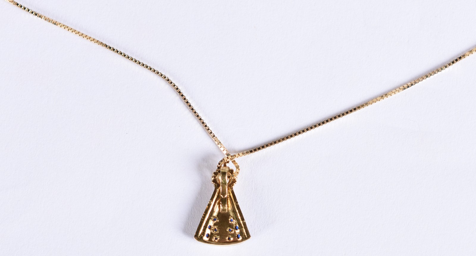 Colar de ouro 18k, contraste 750 com pingente Nossa Senhora Aparecida... - foto 3 de 5