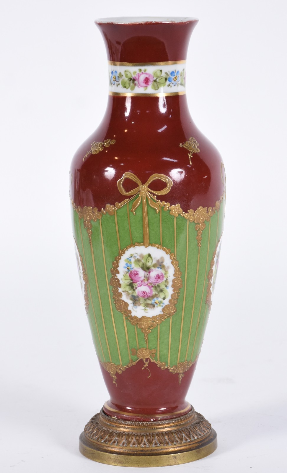 Vaso de porcelana francesa de Sèvres, fundo vinho decorado com flores... - foto 1 de 7