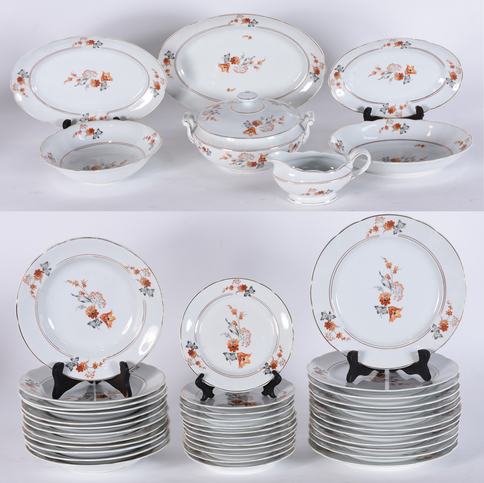 Serviço de jantar de porcelana Real, decorado com flores e ramos... - foto 1 de 6