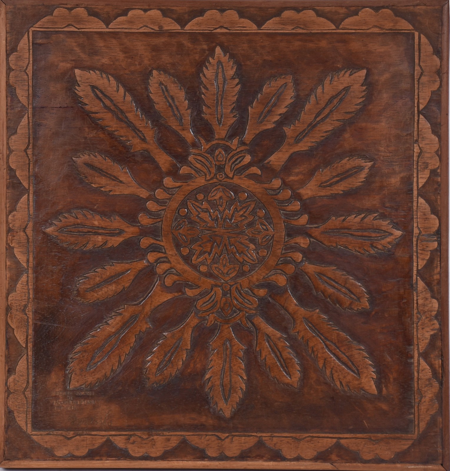 Mestre Dezinho (1916-2000), Mandala floral - foto 1 de 4