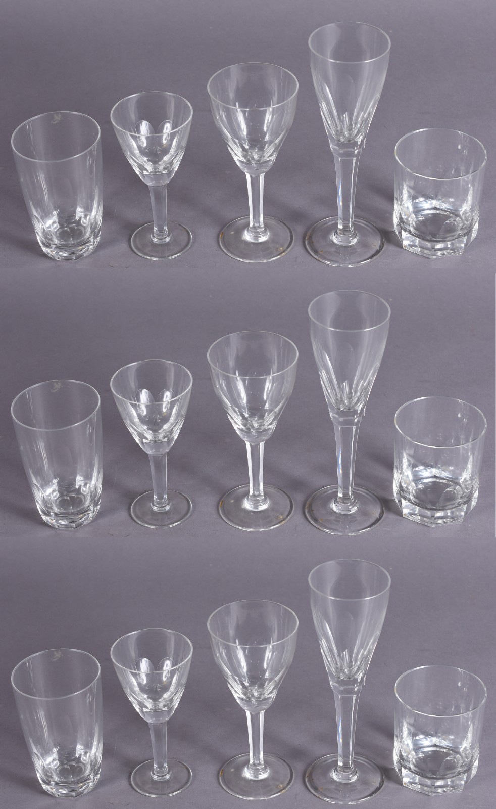Serviço de copos de cristal facetado composto de: 12 flutes para... - foto 2 de 6