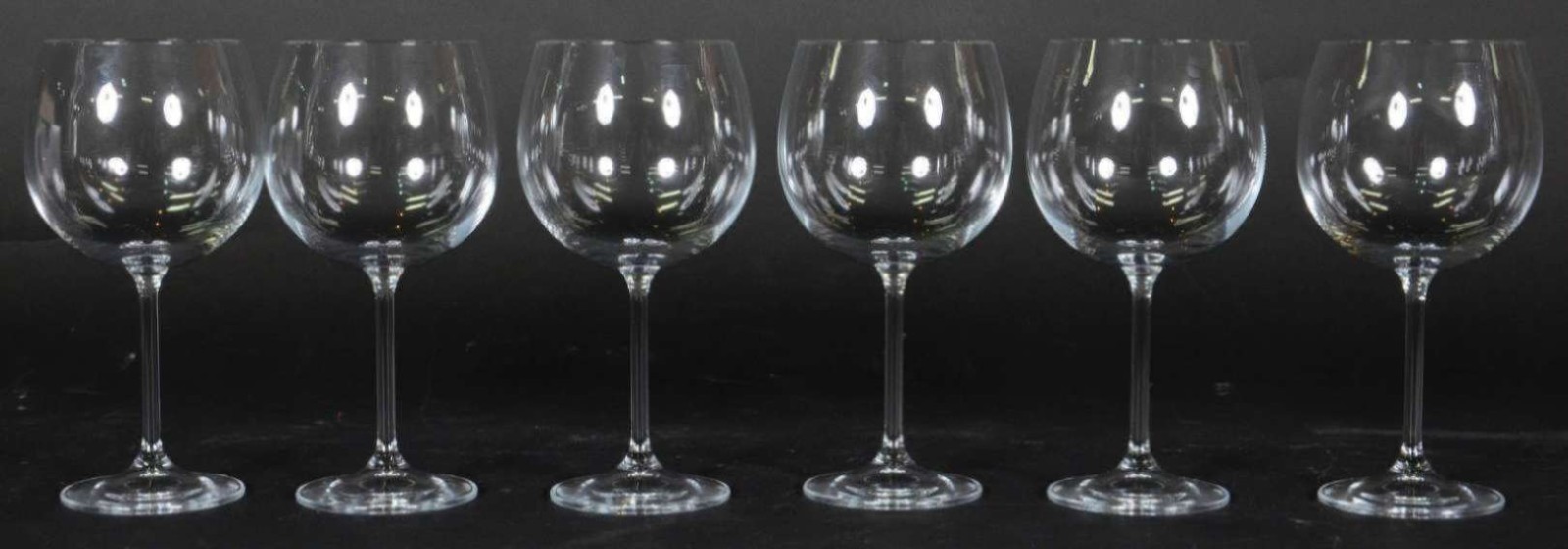 Seis taças de cristal da Bohemia para vinho ballon 570 ml. - foto 2 de 2