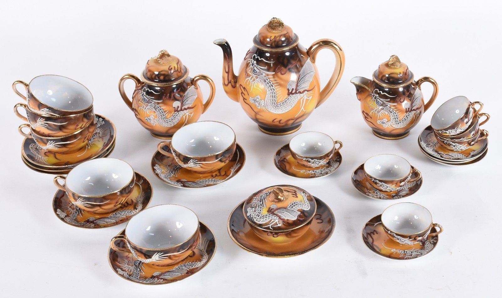 Serviço de chá e café porcelana japonesa composto de: 6 xícaras de... - foto 1 de 6