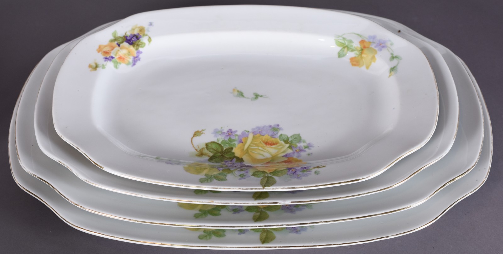 Aparelho de jantar, chá e café de porcelana tcheca "Victoria"... - foto 6 de 9