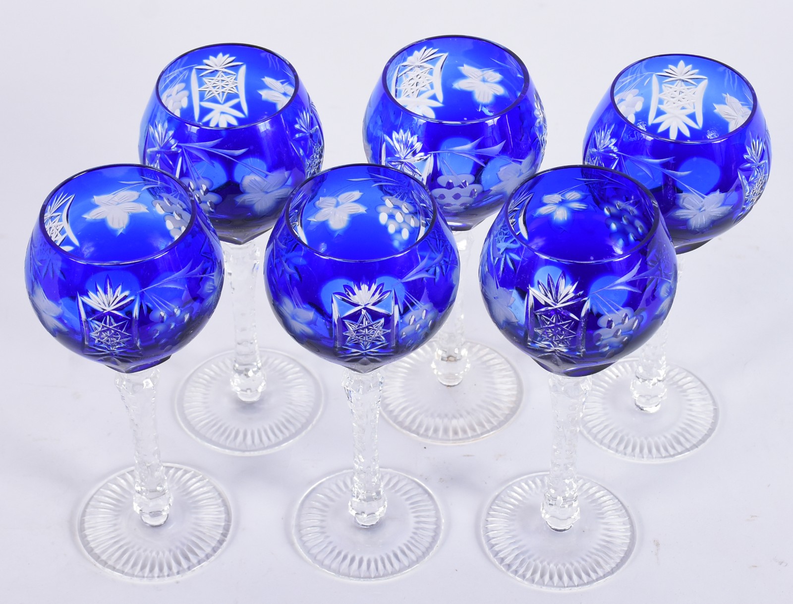 Seis taças para vinho de cristal doublé azul lapidado, pés altos... - foto 2 de 3