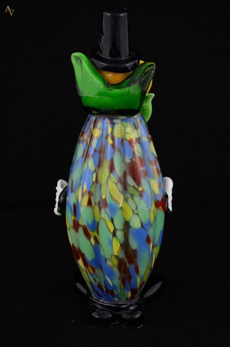 Estatueta em murano rep. Palhaço na cor verde mesclado. Alt. 30 cm - foto 2 de 2