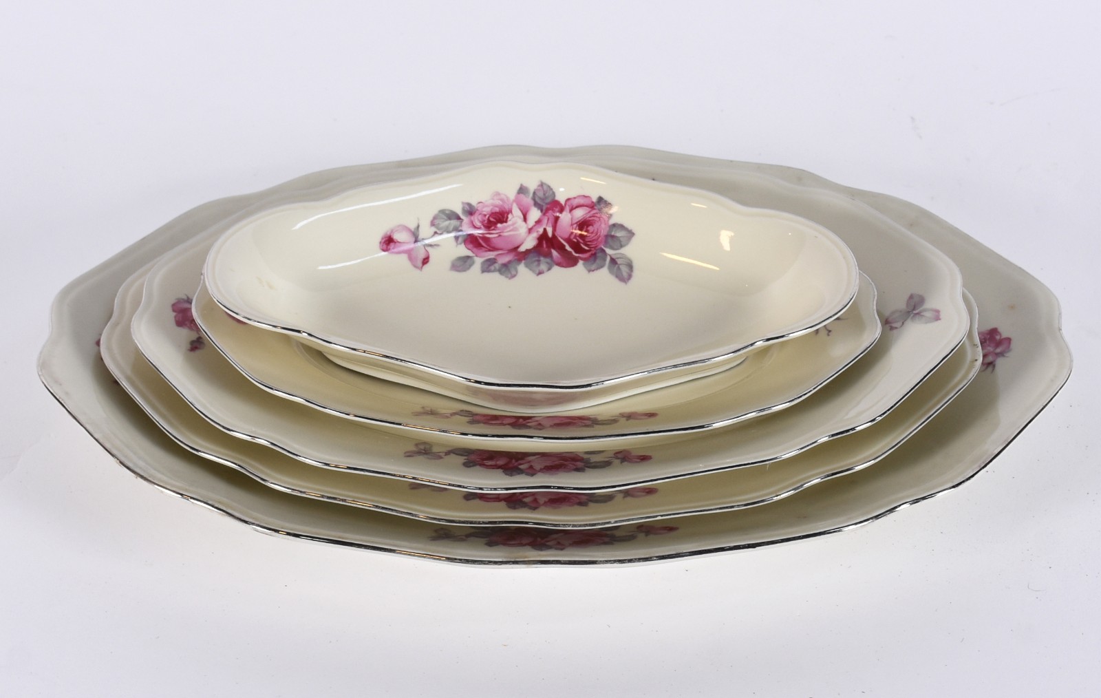 Aparelho de jantar de porcelana alemã da Bavaria, na cor creme com... - foto 2 de 3