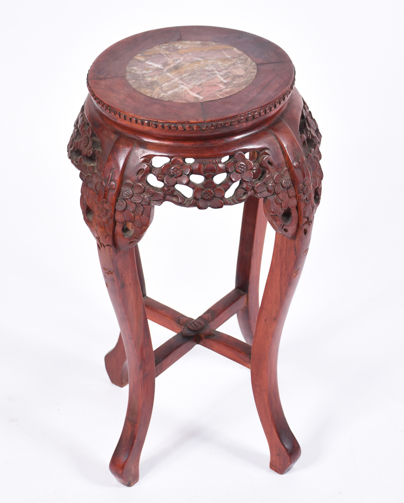 Coluna de madeira nobre estilo oriental, tampo redondo com saia... - foto 2 de 4