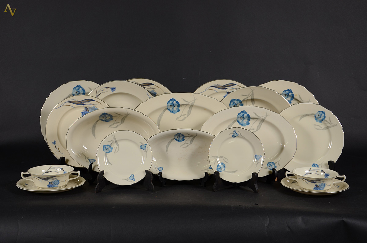 Serviço em porcelana ROSENTHAL - THOMAS IVORY , decorado c/ flores... - foto 1 de 2