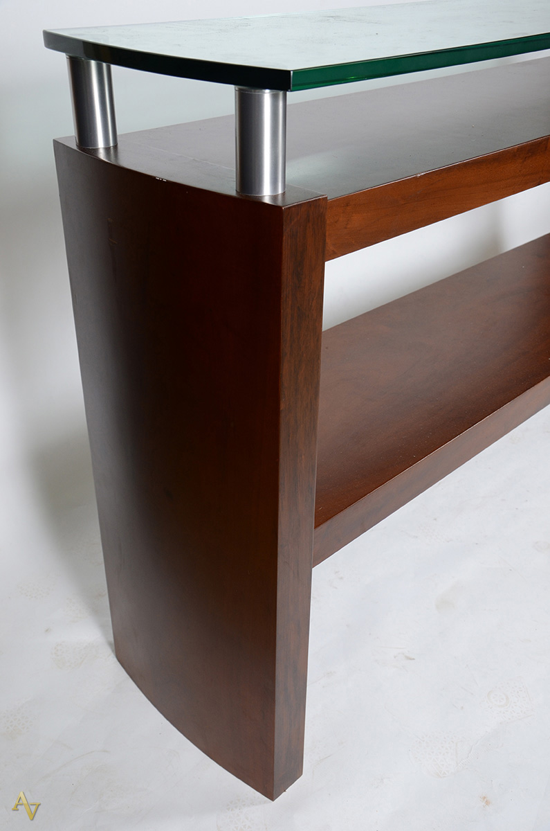 Aparador em madeira com tampo de vidro, design moderno. Med. 206 x... - foto 2 de 2