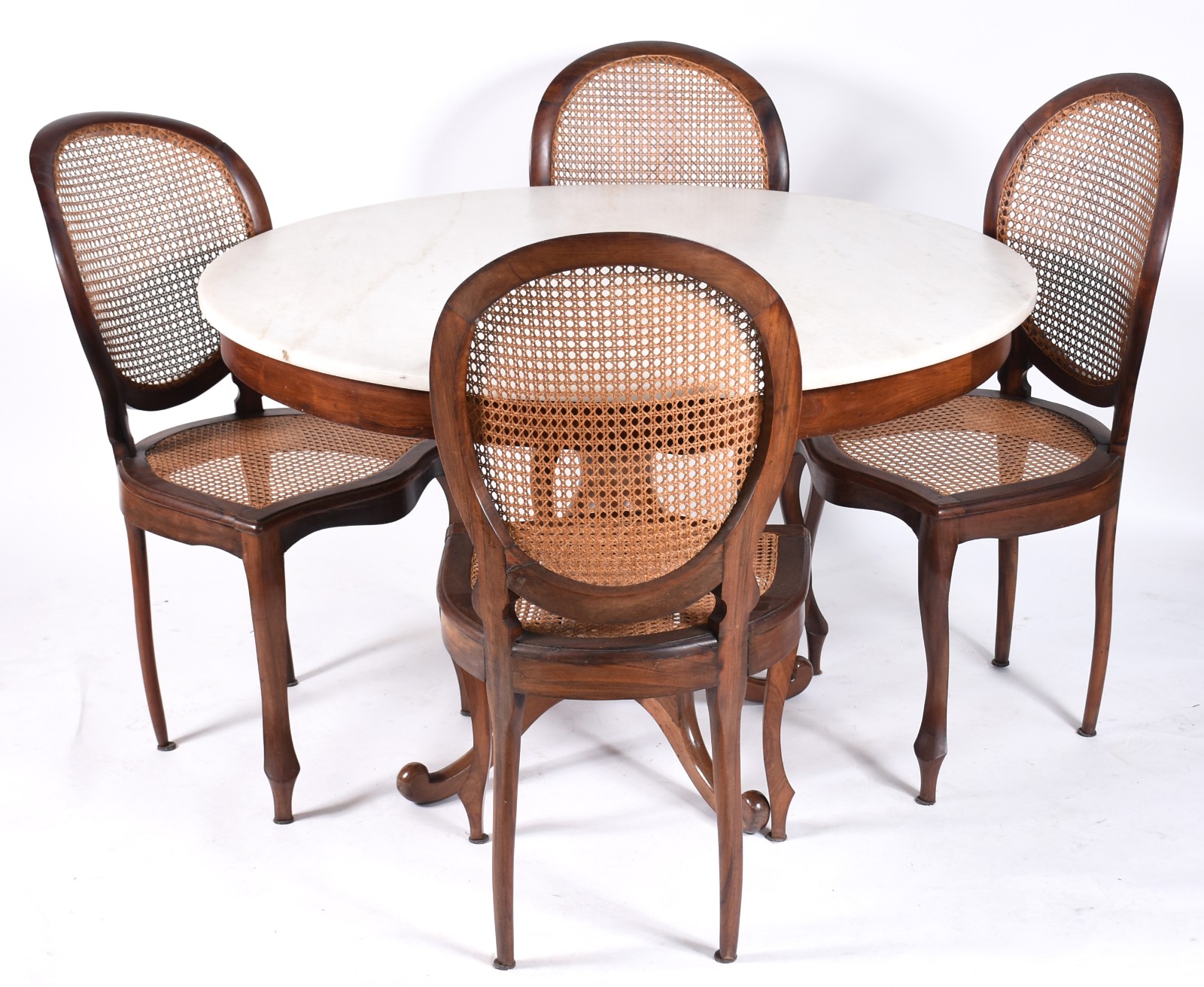 Mesa de jantar de madeira nobre, feitio redondo com tampo de mármore... - foto 1 de 7