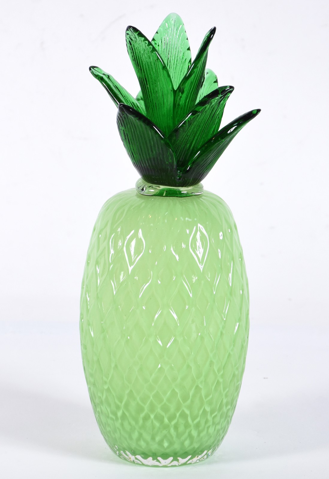 Abacaxi de vidro decorativo na cor verde. - foto 2 de 4