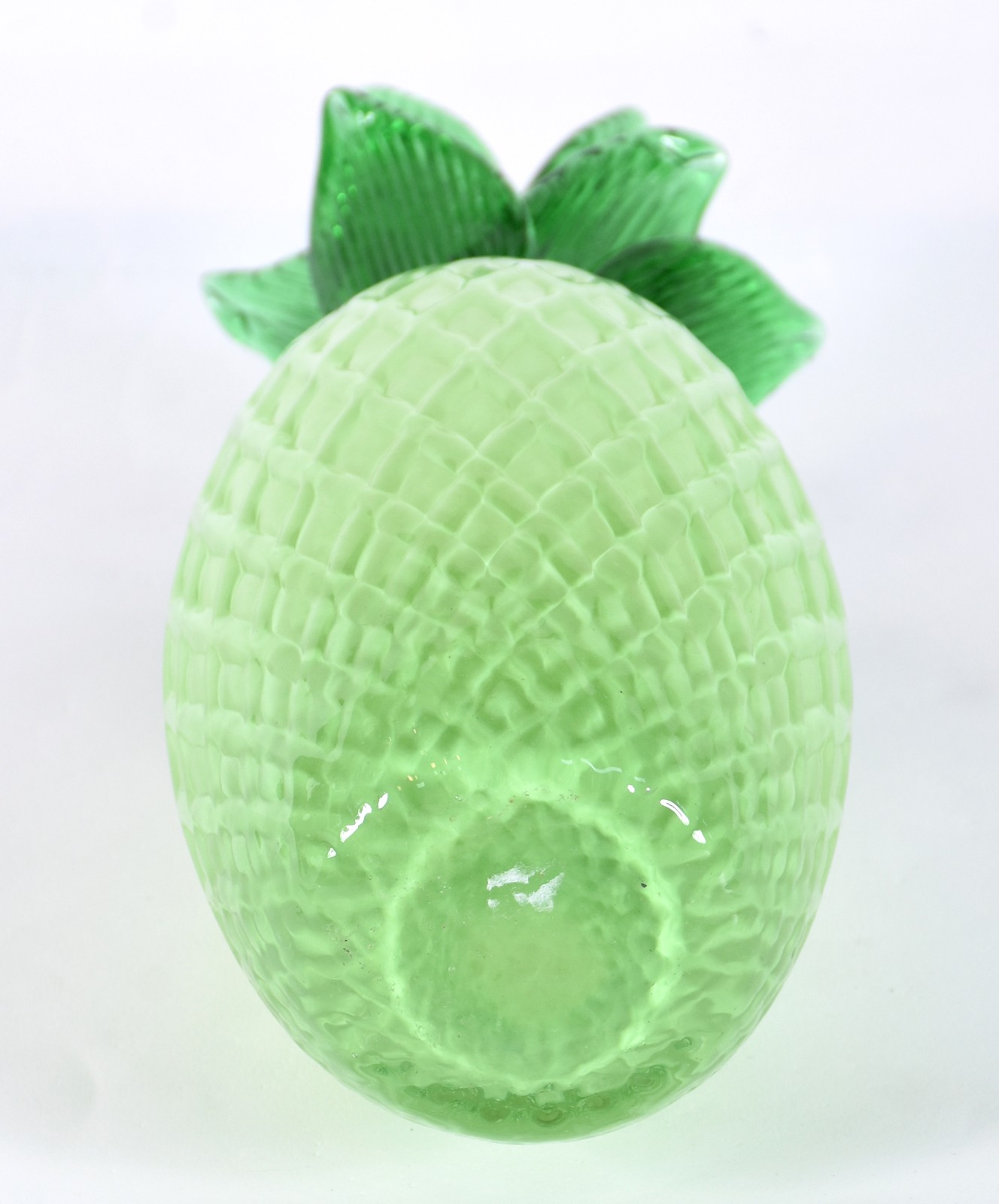 Abacaxi de vidro decorativo na cor verde. - foto 4 de 4