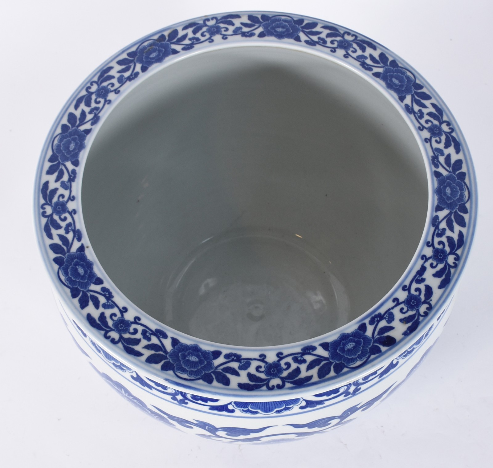 Cachepot de porcelana oriental azul e branca. - foto 3 de 4