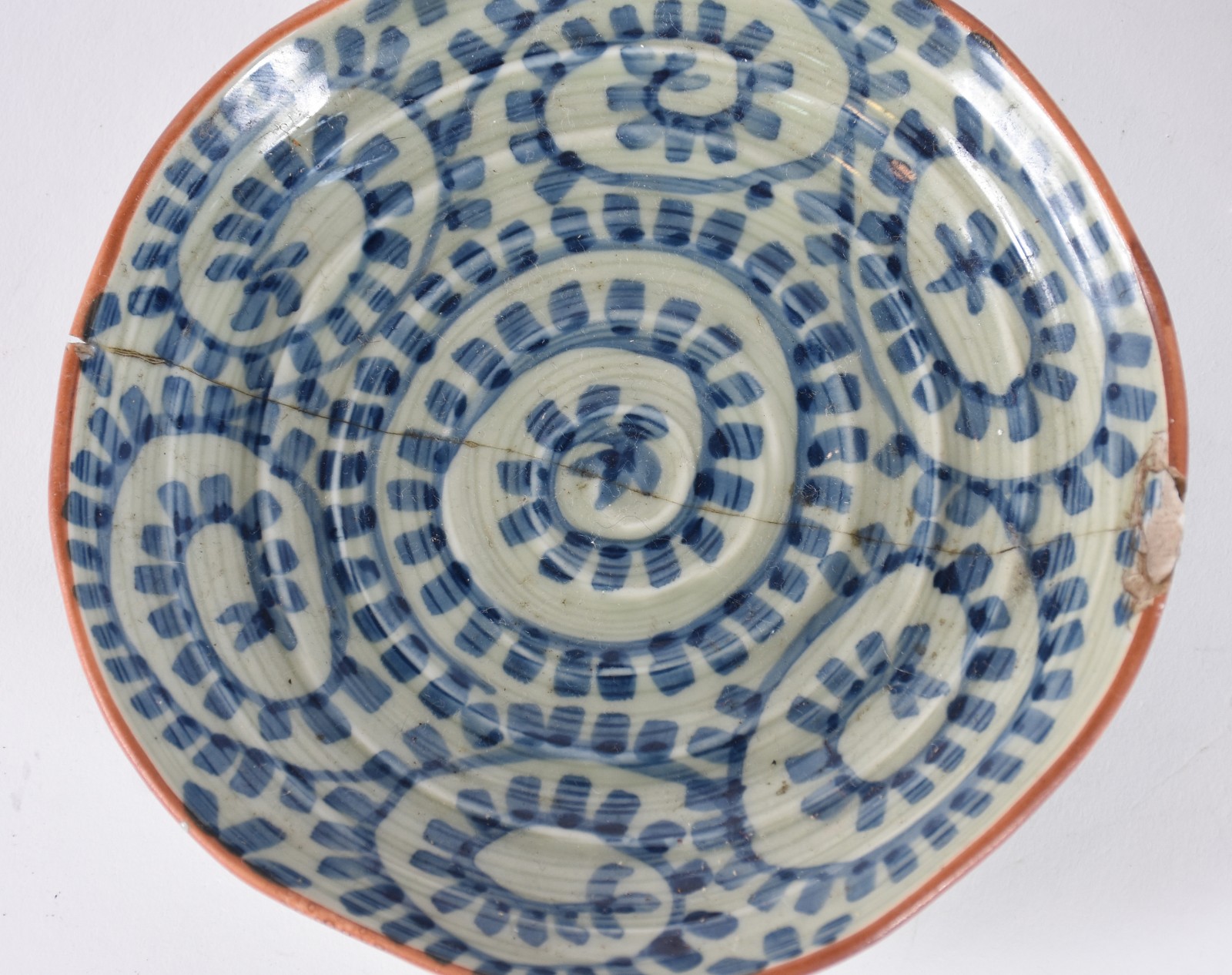 Diversas peças orientais, sendo: 2 bowls de porcelana sendo a parte... - foto 9 de 9