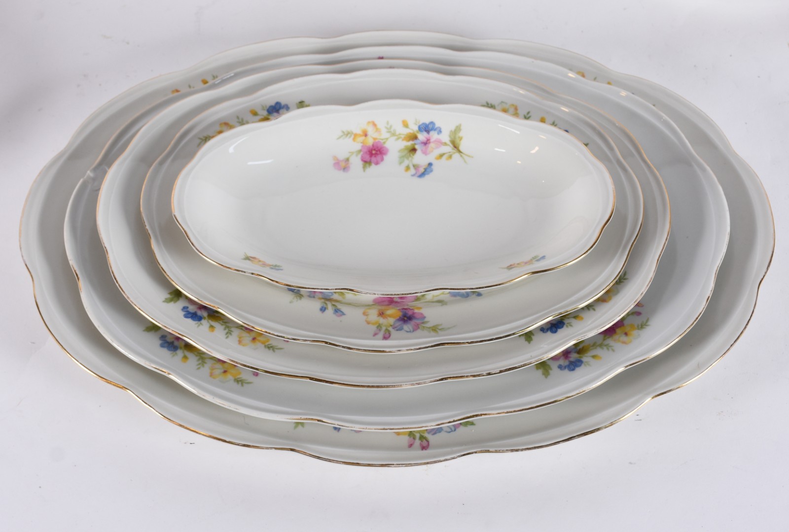Aparelho de jantar de porcelana polonesa KPM, decorada com pequenas... - foto 2 de 5